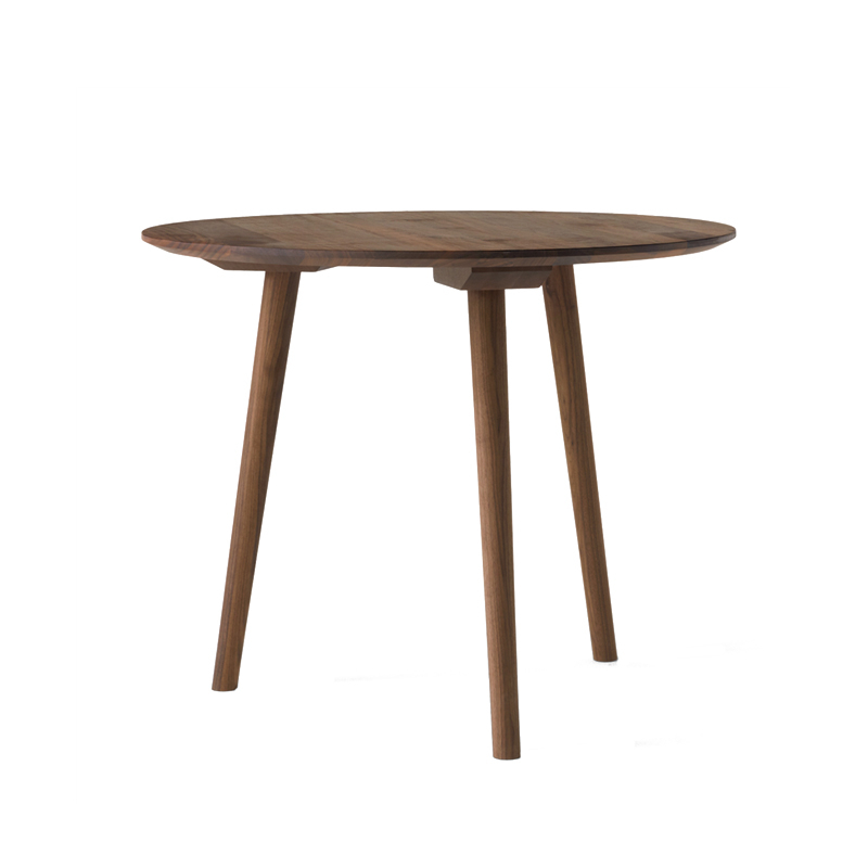 Table IN BETWEEN SK3 Noyer AND TRADITION