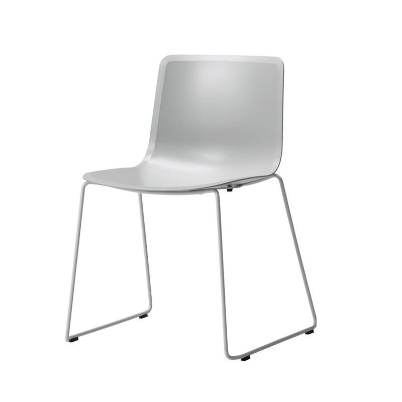 Chaise PATO pieds luge Stone FREDERICIA