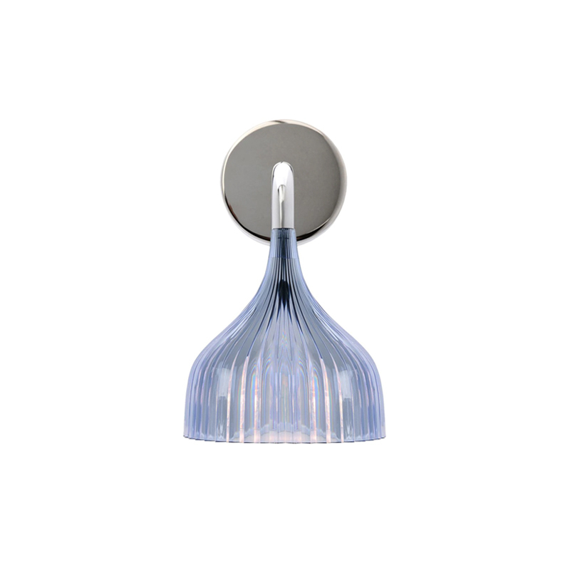 Applique E' Bleu clair KARTELL