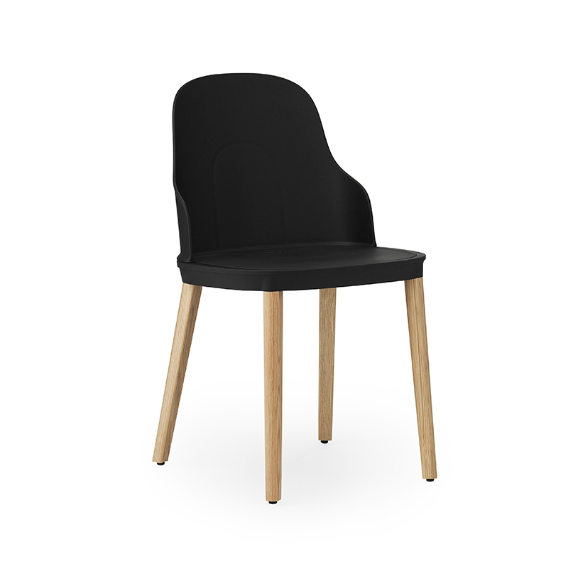 Chaise ALLEZ pieds chêne Noir Normann Copenhagen