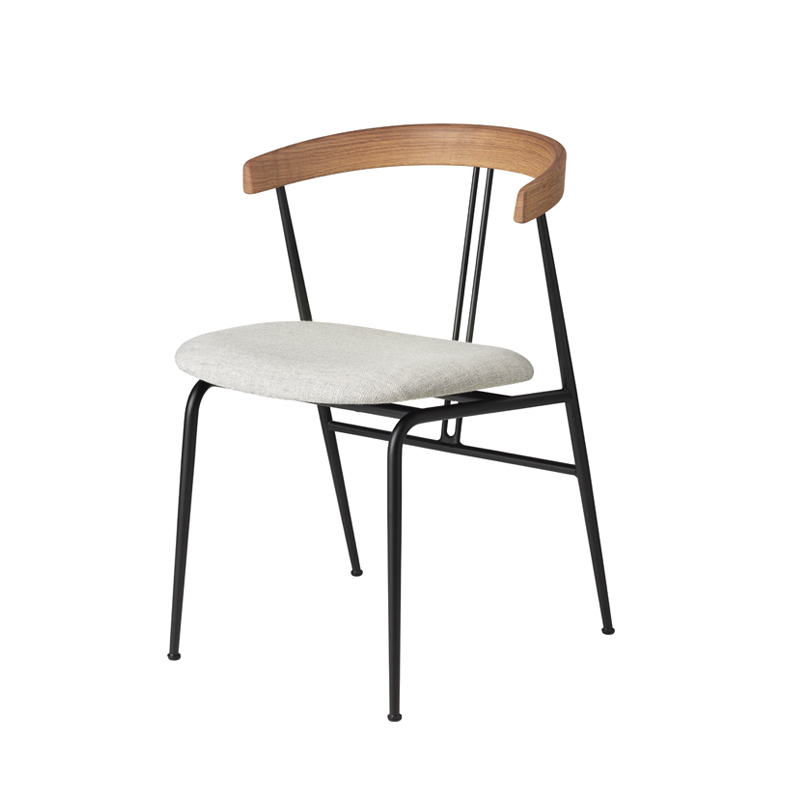 Chaise VIOLIN dossier chêne Svevo 004 GUBI