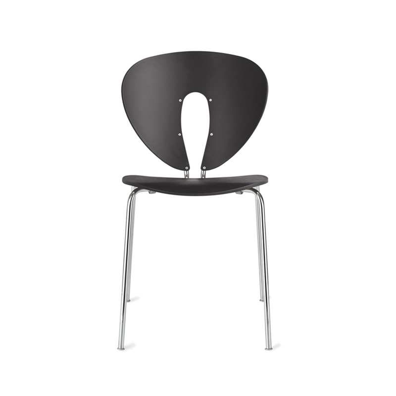 Chaise GLOBUS Frêne laqué Frêne laqué noir STUA