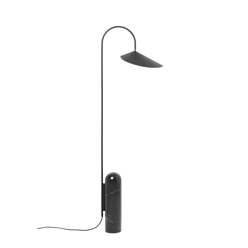 Lampadaire ARUM Noir FERM LIVING