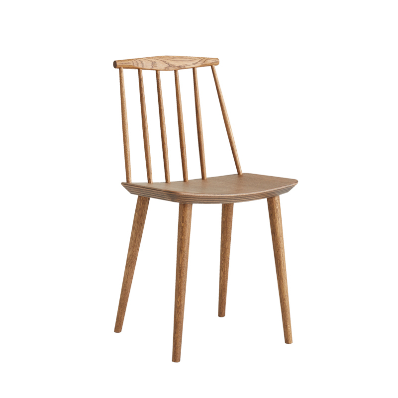 Chaise J77 Chêne huilé foncé HAY