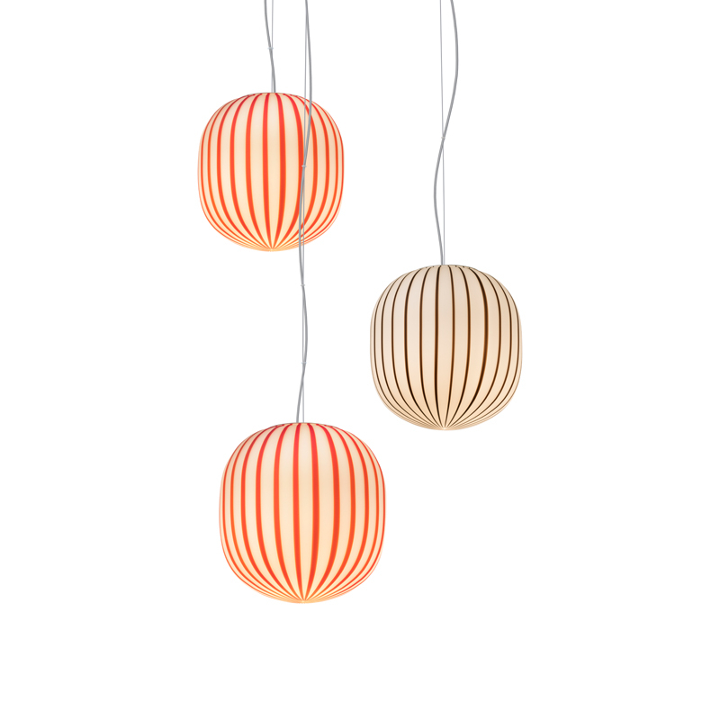 Suspension FILIGRANA CLUSTER C3a Noir, rouge ESTABLISHED & SONS