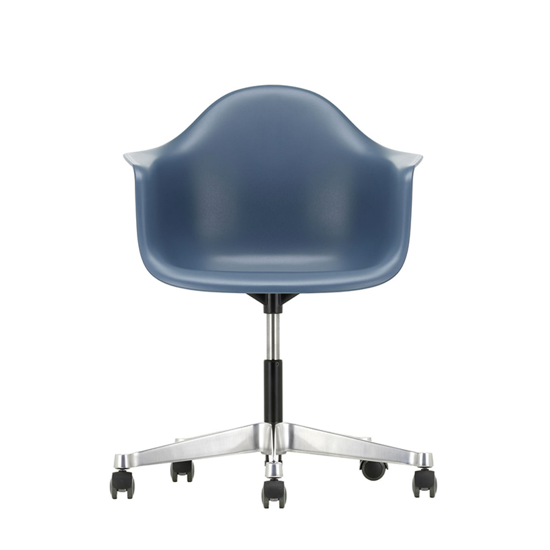 Fauteuil de bureau EAMES PLASTIC ARMCHAIR PACC Bleu de mer RE VITRA