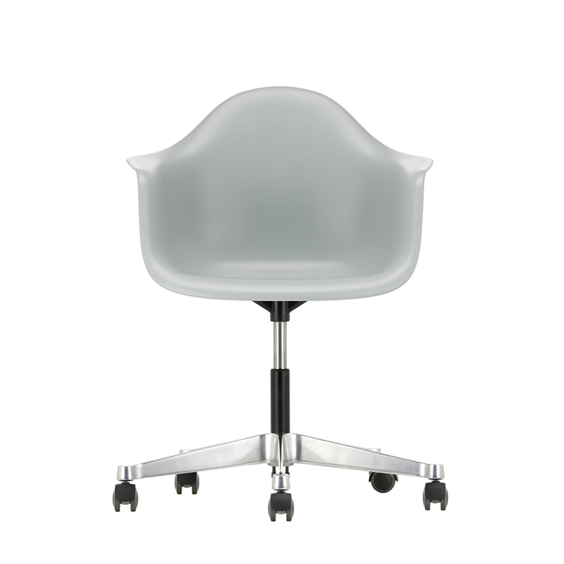 Fauteuil de bureau EAMES PLASTIC ARMCHAIR PACC Gris clair RE VITRA