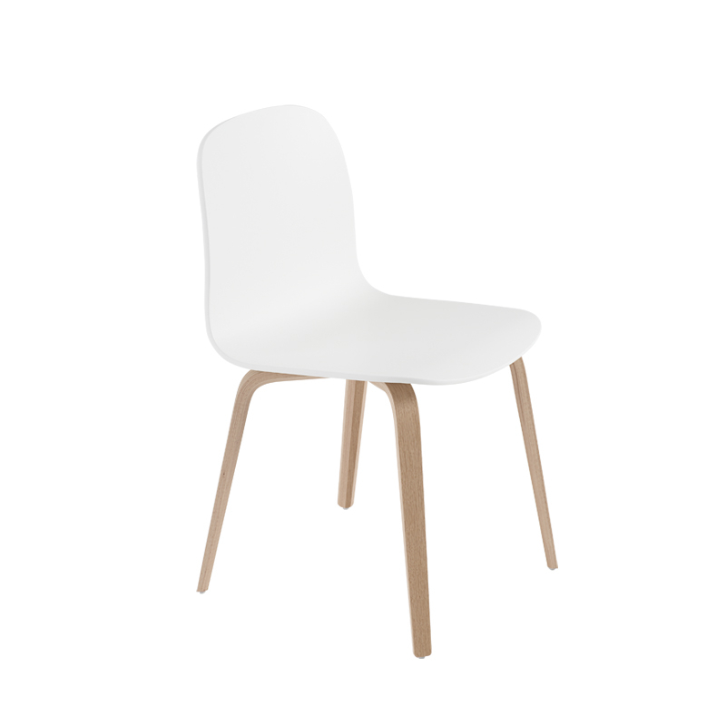 Chaise VISU pieds bois Blanc/ chêne MUUTO