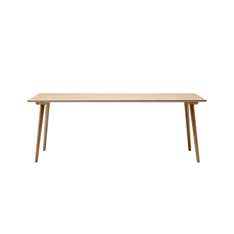 Table IN BETWEEN SK5 Chêne AND TRADITION